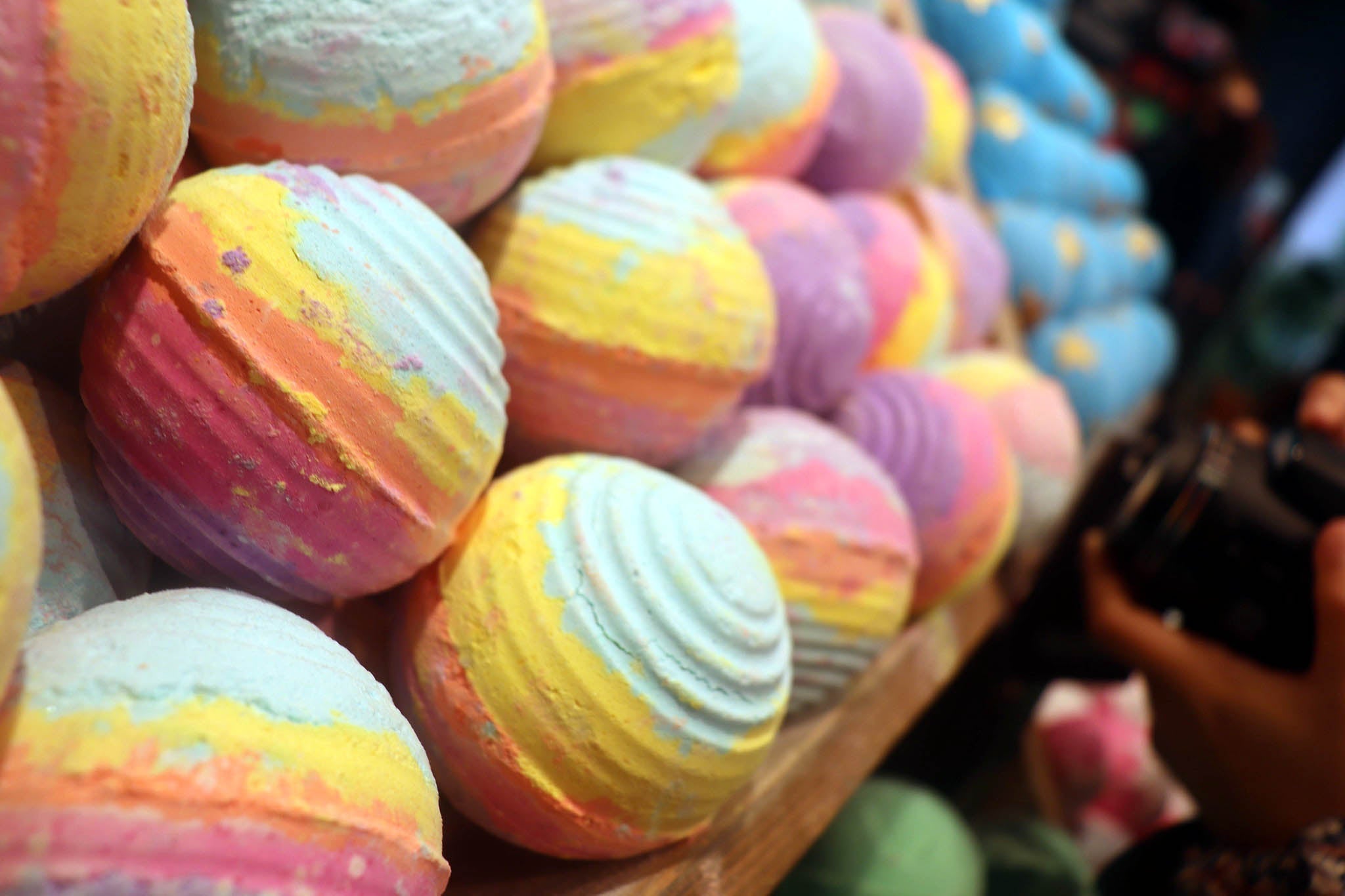 Bath bombs