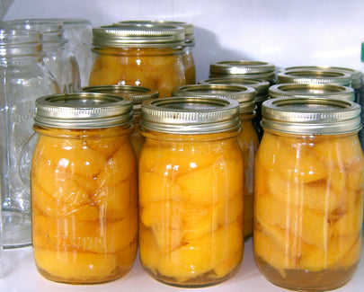 mason jars with peaches